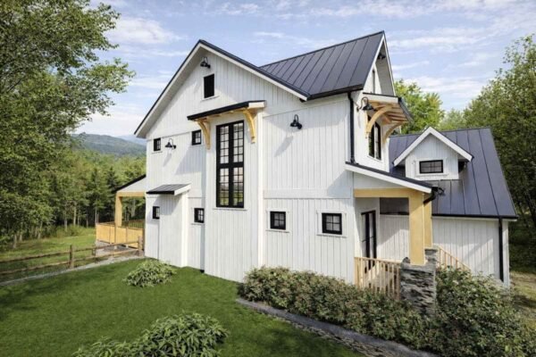 Modern Farmhouse House Plan with 3 Bedrooms and Versatile Bonus Room